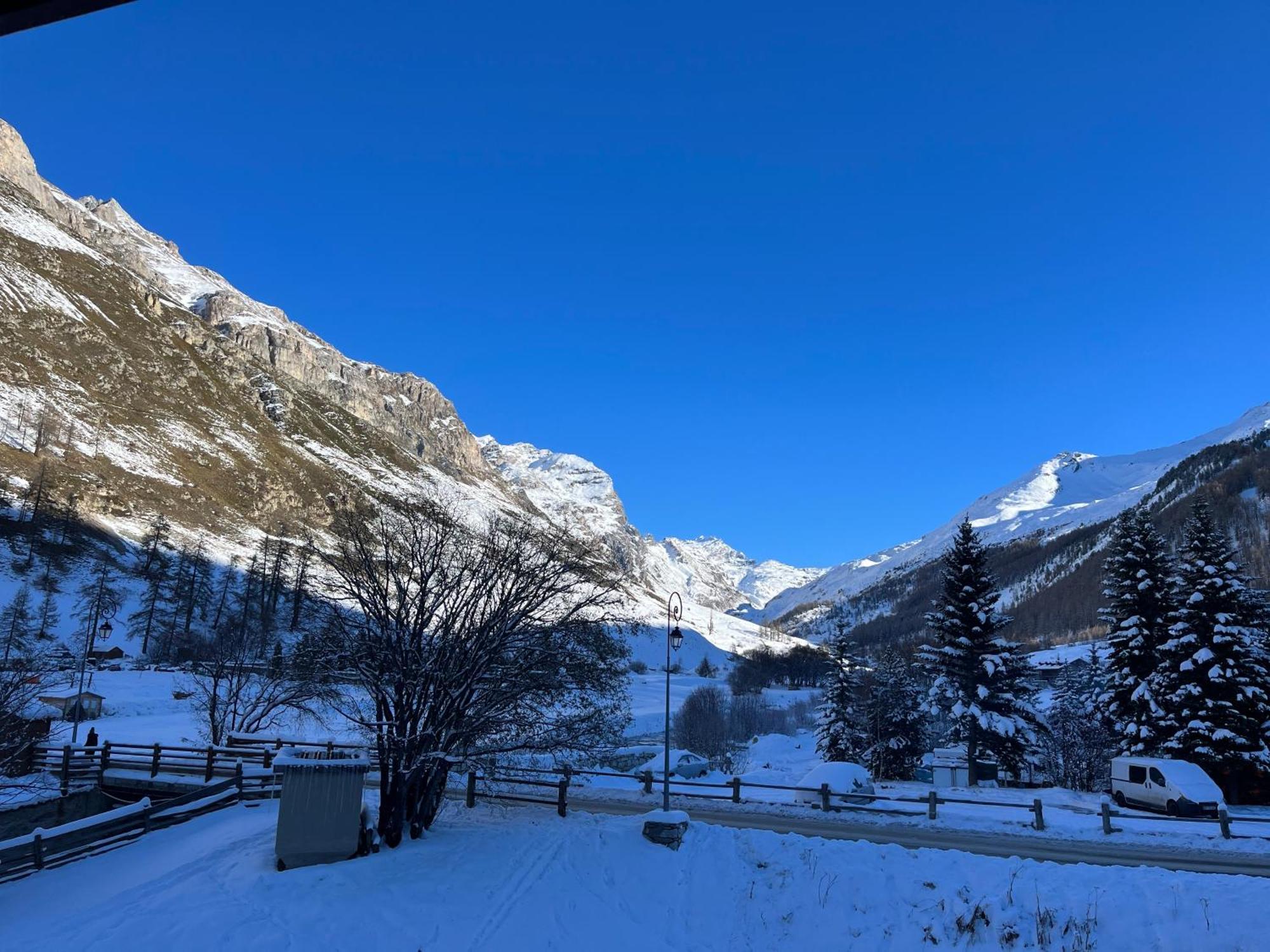 Les Barmettes Appart Renove Avec Vue, Parking Et Skis Aux Pieds Val-d'Isere Ngoại thất bức ảnh